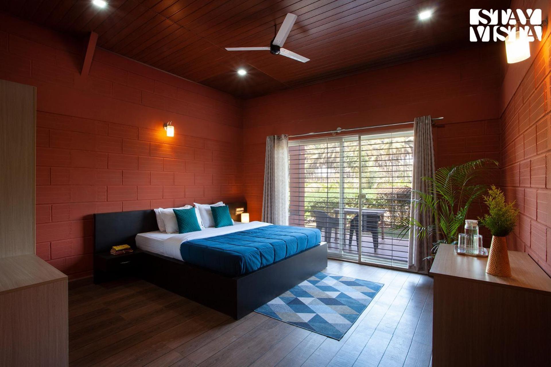 Stayvista At Golden Triangle Kabini With Bonfire, River View & Comp Beakfast Hampapura Экстерьер фото