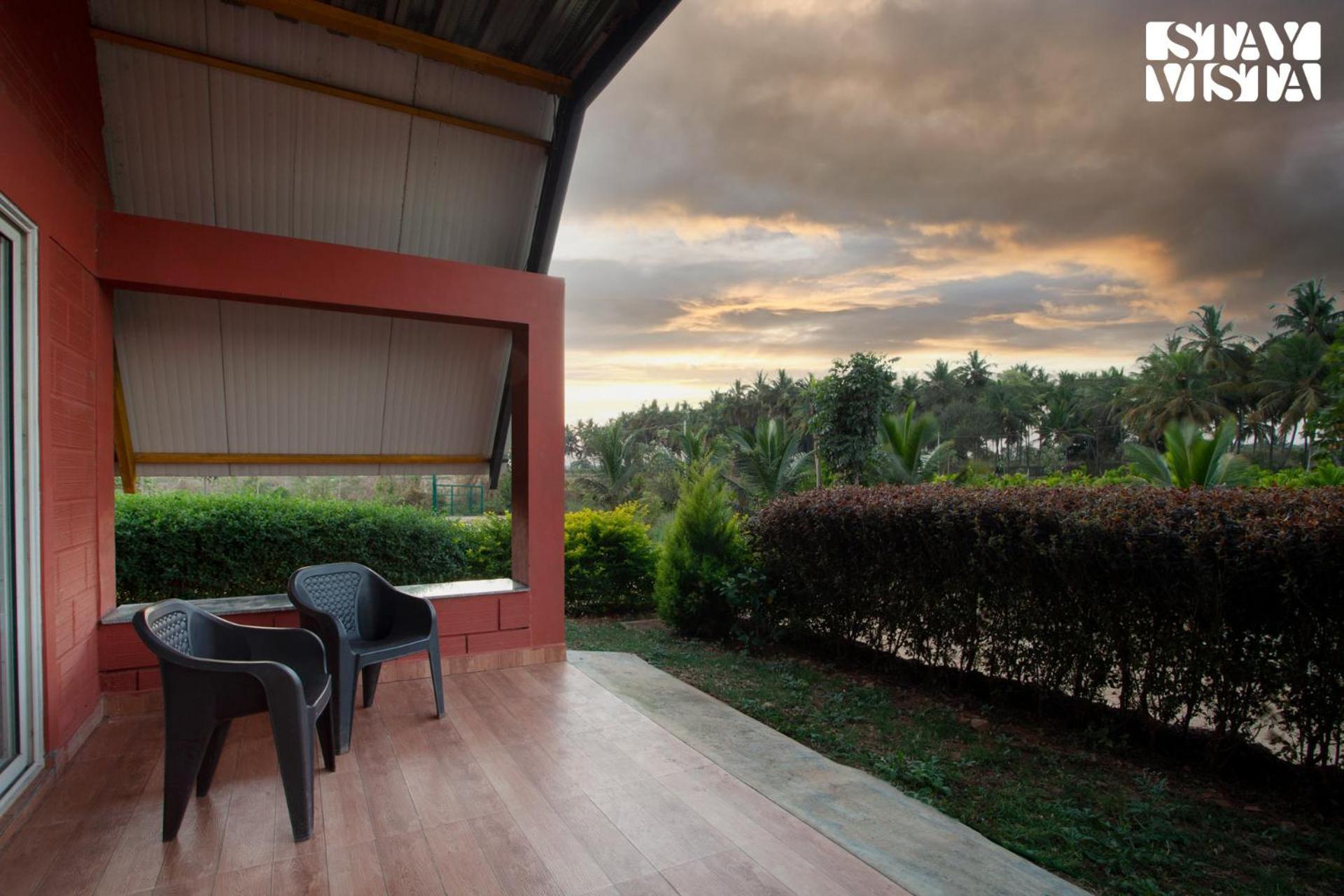 Stayvista At Golden Triangle Kabini With Bonfire, River View & Comp Beakfast Hampapura Экстерьер фото